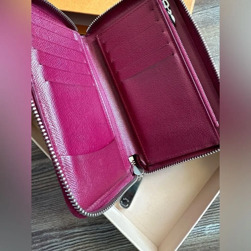 Louis Vuitton Epi leather wallet - Picture 3 of 14